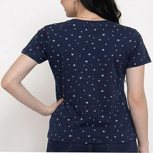 T-shirt professionnel pour femme, design personnalisé, faible quantité minimum de commande, respirant, impression par sublimation. - Product Image 4