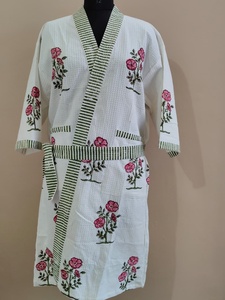 Bata Kimono de Algodón con Estampado Artesanal Floral Jaipuri, Cuello en V, Midi, Ajuste Holgado, Bolsillos, Cinturón a Rayas, para Spa, Hotel, Resort, Venta al por Mayor, Set de Regalo - Product Image 3