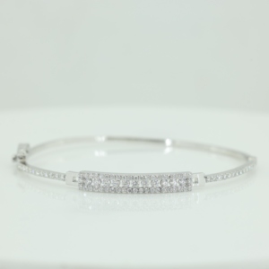 กำไลข้อมือเงินแท้ 925 ประดับมอสซาไนต์ แบบสั่งทำขายส่ง ดีไซน์ทันสมัยระดับไฮเอนด์ สำหรับผู้หญิง พร้อมใบรับรอง - Product Image 2