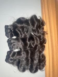 Cabello Indio Virgen Remy al por Mayor, Trama Doble a Máquina, Onda Natural, Cutículas Alineadas, Sin Enredos, 100% Sin Procesar, INDIA - Product Image 3
