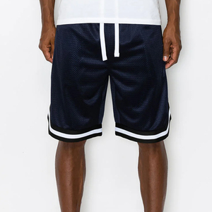 Shorts de sport personnalisés pour hommes – Nouvelle collection été – Respirants en maille pour football et basketball – Couleur unie – Anti-plis – Service OEM - Product Image 1