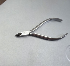 Juego de cortaúñas  Kit de manicura con cortaúñas  Kit de manicura profesional con cortacutículas - Product Image 1