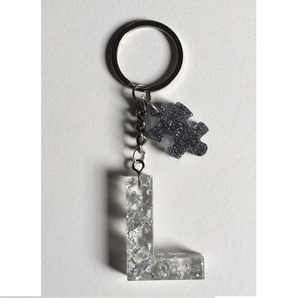 Wholesale Exporter Business Resin <b>Key</b> Chain Low MOQ <b>Key</b> <b>Ring</b> for Woman Purse <b>Bag</b> Good Quality Handmade Resin Keychain - Product Image 2
