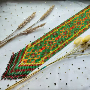 Collier long bohème au design unique - Gerdan traditionnel ukrainien fait main avec perles. avec boucles d'oreilles, pour les dotés d'un don artistique, mariage - Product Image 1