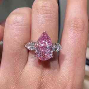 Bague de luxe en diamant de laboratoire brillant en forme de poire de 3 carats, certifiée VS1 IGI, or 9 carats plaqué rhodium, plaqué or blanc/jaune, style vintage - Product Image 1