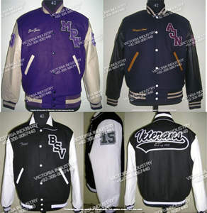 เสื้อแจ็คเก็ตวาร์ซิตี้ผ้าฟลีซลำลองผู้ชายสั่งทำขายส่งราคาถูกจากปากีสถาน สีดำแดงนุ่ม ปักตัวอักษรแบบตั้ง - Product Image 6