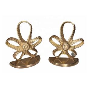 Serre-livres décoratif floral en métal doré avec détails scintillants Porte-livre Organisateur de bureau et d'étude pour étagères à livres Cadeau idéal Décoration - Product Image 6