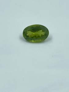 เพอริดอทดิบสีเขียวธรรมชาติคุณภาพสูง รูปทรงวงรี 5.00 กะรัต 9.20x13.40 มม. อัญมณีหรูหราสำหรับเครื่องประดับ - Product Image 6
