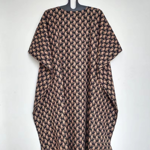 Robe kaftan en coton Paisley faite à la main, style bohème, maxi, taille unique, tenue de plage et de détente pour les vacances - Product Image 1