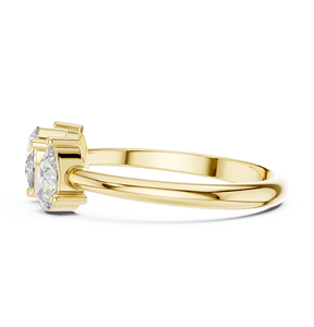 Bague de fiançailles en or jaune avec diamant taille ovale et quatre griffes, bijoux de mariée, or jaune avec diamant moissanite taille poire trois pierres - Product Image 5