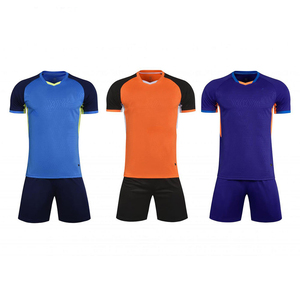 Wholesale Price Men Soccer Jersey Set <b>Short</b> Sleeve Crew Neck Moisture Wicking Polyester Color Blocked Team Wear with OEM Service - Product Image 6