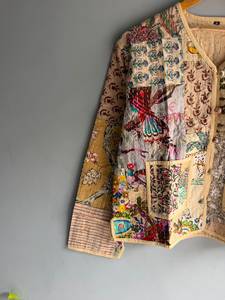 Abrigo Acolchado de Seda con Parches Estilo Bohemio, Cuello en V, Manga Larga, Bordado Floral a Mano, Ropa Exterior Informal con Forro de Seda para Mujer - Product Image 2