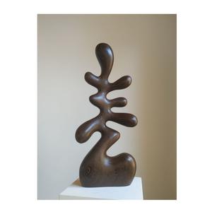 Sculpture en bois d'art moderne, artisanale, abstraite, en bois massif, pièce décorative pour la décoration intérieure contemporaine - Product Image 4