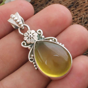 Pendentif en quartz citron naturel, argent sterling 925, collier artisanal en pierre précieuse jaune, bijoux pour femmes, vente en gros - Product Image 1
