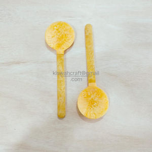 Juego de cucharas para servir ensalada de resina clásica y elegante, utensilios de cocina y servidor de ensalada de Color amarillo pálido de alta calidad de la India - Product Image 5