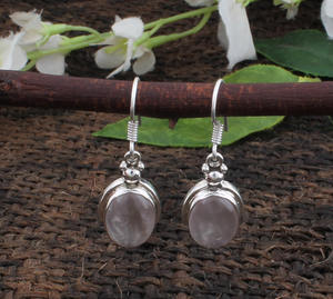 Boucles d'oreilles en quartz rose naturel, argent sterling 925, pierres précieuses roses, boucles d'oreilles clous, boucles d'oreilles créoles, fabricant en gros - Product Image 4