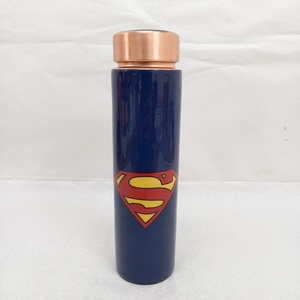 Botella de agua de cobre refinado diseñada para mayor durabilidad, mantiene el agua fresca y promueve un estilo de vida saludable para el hogar, la oficina y los viajes. - Product Image 1