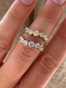 แหวนเพชรทรงกลมเพาะเลี้ยงในห้องปฏิบัติการ ขอบเพชรแบบ Bezel ทองคำแท้ 14K 18K น้ำหนัก 0.50 กะรัต แบบ Solitaire สำหรับผู้หญิง ราคาขายส่งจากโรงงาน - Product Image 2