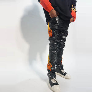 Pantalon Homme en Cuir de Vachette Coupe Droite Taille Moyenne Décontracté Léger Imperméable Automne Hiver Vêtement Tendance Fermeture Éclair Vente en Gros - Product Image 1