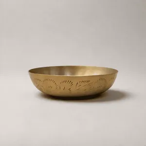 Service de table en bronze traditionnel artisanal Kansa : assiette, bol, cuillère en métal – Écologique, durable, de qualité supérieure – Ustensiles de cuisine indiens - Product Image 4