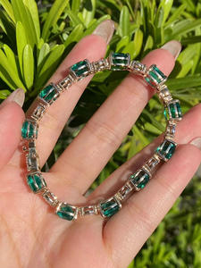 กำไลข้อมือเพชรทรงเหลี่ยมมรกตเงินแท้ 925 ชุบทอง 14K หรูหราสำหรับผู้หญิง ได้รับการรับรองจาก IGI สี E/F เพชรเพาะเลี้ยงในห้องปฏิบัติการ ความสะอาดระดับ VS-VVS - Product Image 6