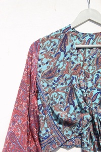 New Arrival Bohemian Bell Sleeve <b>Top</b> Fashionable New Printed Silk Wrap <b>Top</b> Bell Sleeves Crop <b>Top</b> Tunic Dress for Women - Product Image 4