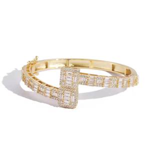 Luxury Women's <b>Gold</b> Diamond Bracelet Round Brilliant Cut Natural Diamonds Classic Everyday Wear Bracelet for Womens - Product Image 2