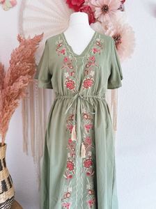 Boho Floral Solid Embroidery Maxi <b>Dress</b> V-Neck Long Sleeve Loose Fit Natural Waist <b>Summer</b> Casual <b>Vintage</b> Woven <b>Dress</b> - Product Image 2