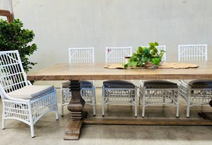 Table à manger ronde en teck sculpté de haute qualité, moderne, luxueuse, royale, écologique, durable, 6 places, avec 4 chaises en fer, ensemble pour restaurant - Product Image 4