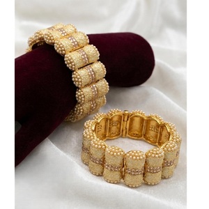 Graceful Gold Plated <b>Bangle</b> Bracelets <b>Set</b> With Pearls And Rhinestones Women's Classic Party Jewelry Alloy Fashion Jewe - Product Image 1