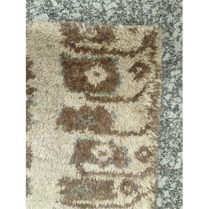 Tapis en laine noué à la main, à poils longs, abstrait et moderne, de qualité supérieure, à prix abordable - Product Image 2