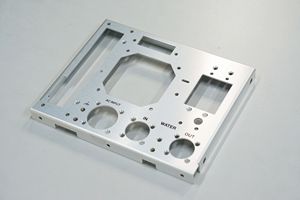 Service de découpe laser CNC sur mesure OEM, fabrication de tôles en acier doux, conception de pliage avec revêtement en poudre - Product Image 2