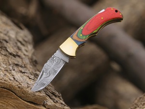 Couteau de combat pliant à lame Damas avec manche en bois gravé d'un aigle et étui en cuir - Qualité industrielle - Product Image 2