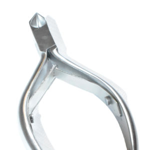 Pince à cuticules professionnelle pour ongles, haute qualité, acier inoxydable 4CR13, lame incurvée, ouverture large, portable, Zachary - Product Image 1