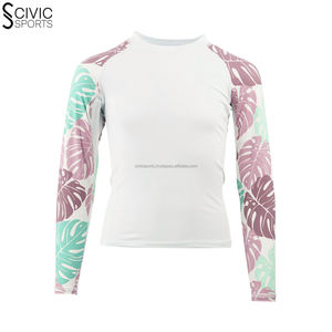 เสื้อแรชการ์ดผ้าโพลีเอสเตอร์สำหรับเล่นกีฬาทำโลโก้ได้ตามต้องการใหม่ - Product Image 1