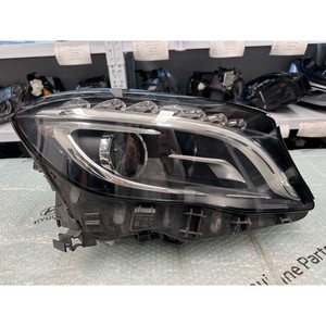 ไฟหน้ามือสอง GLA ด้านขวา รุ่น A1569061800 - Product Image 1