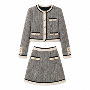 Ensemble 2 pièces décontracté tissé pour femme, style hiver romain, haut à col en V et manches longues, jupe mi-mollet taille haute, en polyester/coton respirant - Product Image 2