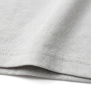 T-shirt personnalisé uni gris clair à manches courtes et col rond pour hommes, vente en gros, fabricant de t-shirts décontractés en coton pour hommes - Product Image 6