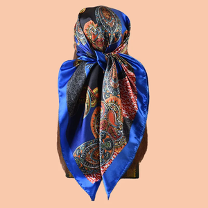 1 pièce Foulard carré en satin pour femme 90x90 pouces, accessoire d'été polyvalent pour la plage, foulard de mode, serviette à cheveux polyvalente pour les fêtes - Product Image 1