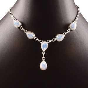 NIKHIL GEMS Colgante de Piedra Lunar Natural Hecho a Mano, Plata de Ley 925 Bañada en Oro, Estilo Vintage de Compromiso, Tercera Pieza - Product Image 1