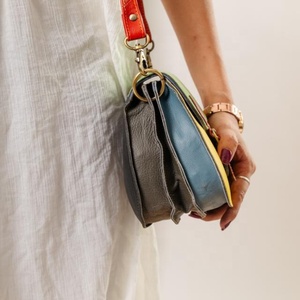 กระเป๋าสะพายข้างทรงซองจดหมายลายเพชรแบบถือด้วยมือใหม่สำหรับผู้หญิงกระเป๋าถือคลัทช์หนังแท้กระเป๋าเงินหนังวัวลายดอกไม้ - Product Image 3