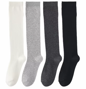 Chaussettes de sport de qualité supérieure en coton et laine, respirantes, séchage rapide, durables, unisexes, pour le football, la course à pied et les sports - Product Image 2