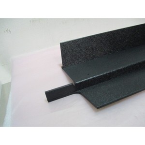 AMAT 0021-12534 Rev.P1, Protector de Esquina Trasero Lateral - Equipo y Piezas de Semiconductores de Confianza de Tradicción Global - Product Image 1