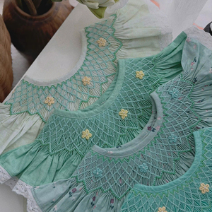 Robe en lin smockée pour bébé fille, faite à la main, style décontracté, fabriquée au Vietnam, vêtements pour tout-petits OEM - Product Image 1