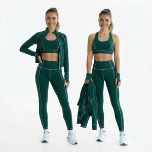 Conjunto de yoga de 3 piezas para mujer con costuras en contraste: top corto, chaqueta corta, sujetador deportivo y leggings de compresión. - Product Image 2