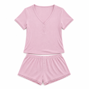 Shorts de nuit pour femmes grande taille, coupe ajustée, col en V, fermeture boutonnée, motif uni, 100% coton peigné, teinture unie - Product Image 5