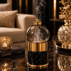 Quemador de Incienso Decorativo Moderno, Hecho con Vidrio Ahumado, Acabado Dorado y Mármol Natural, Diseñado para Aromaterapia Premium - Product Image 1