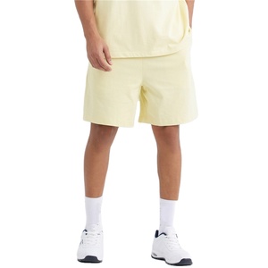 Shorts basiques tendance en pur coton, décontractés, en molleton français, avec cordon de serrage pour hommes - Product Image 1