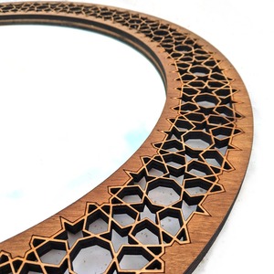 กระจกตกแต่งผนังทรงกลมทำมือพร้อมกรอบโลหะจาก REHMAN CRAFT - Product Image 4