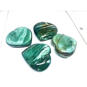 Venta al por mayor: Piedra de crisoprasa y ágata de 45 mm, hecha a mano, duradera, amuleto de Feng Shui, regalo de negocios, corazón de cristal, artesanía, gema. - Product Image 1